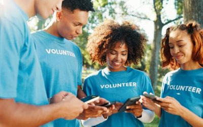How Rewardola helps local businesses support local causes?